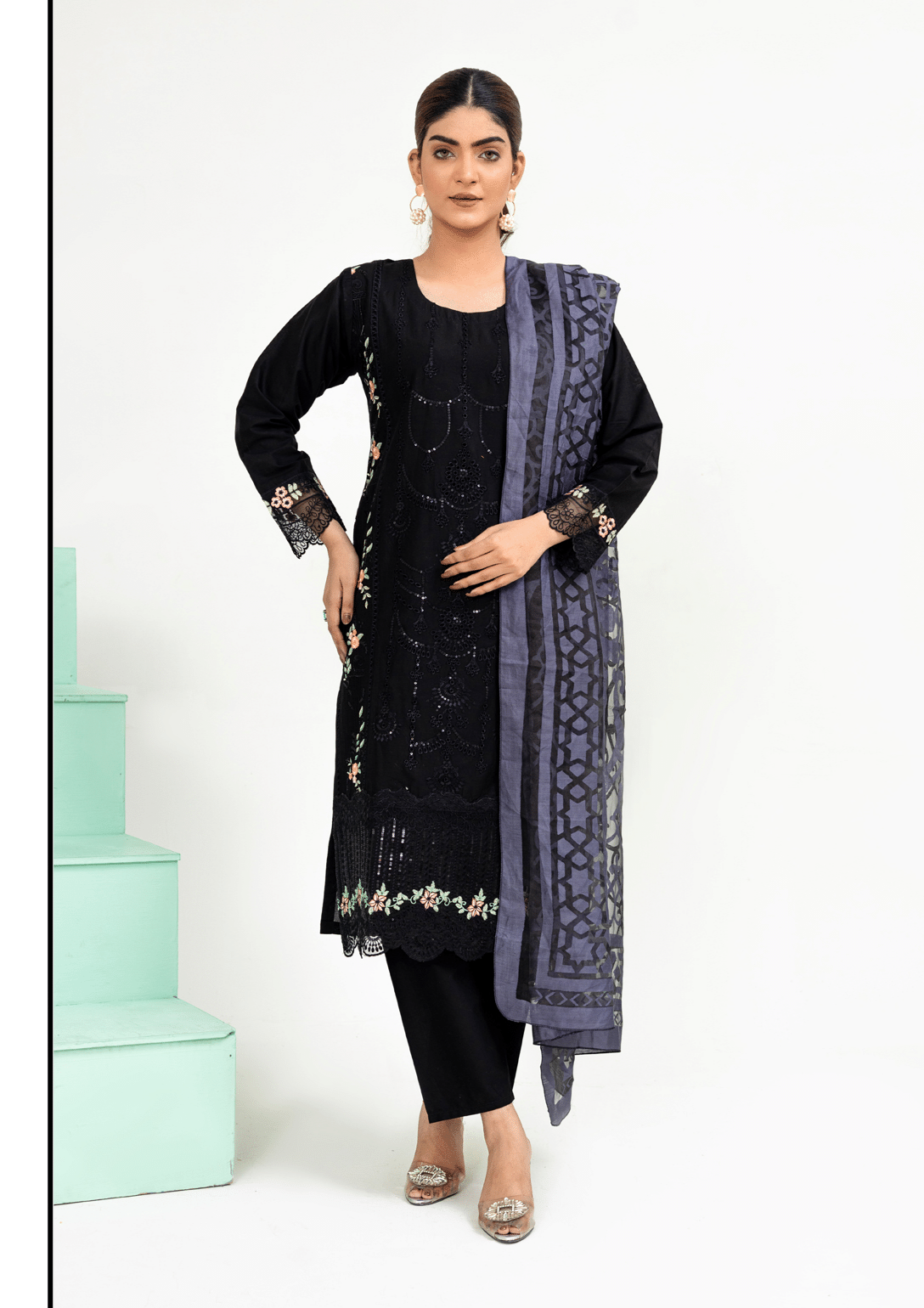 Black|Chikankari Embroidered Lawn 3Pc dress - Rangz