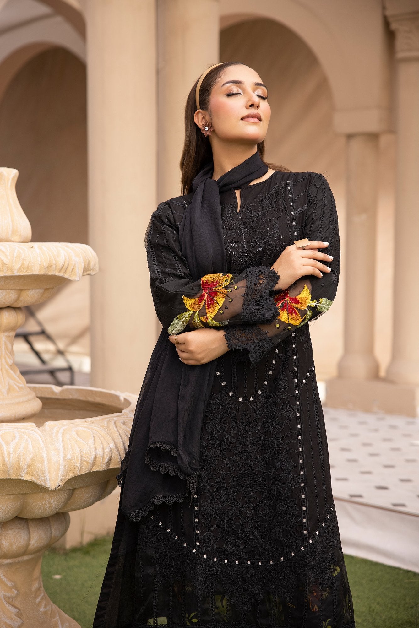 Black 3 Pc Embroidered Lawn Collection- Simrans