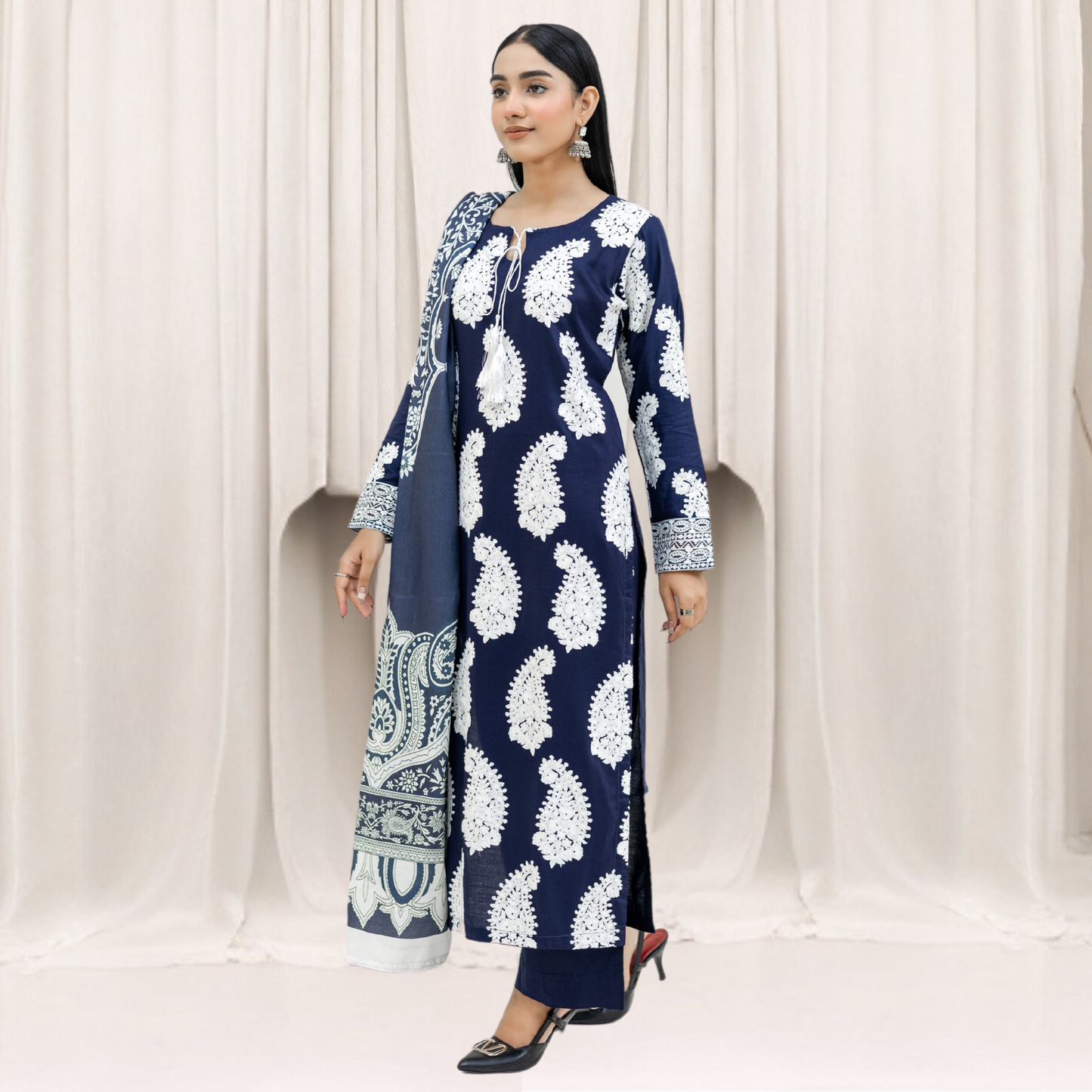 Winter Linen Embroidered Dress 3 Pc |Ready to Wear| Rangz | UMRGZ3800