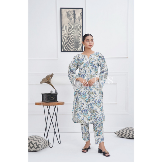 white 2 Pc floral Printed Khaddar Pakistani Co-Ords Set | Ready to wear| Hayats