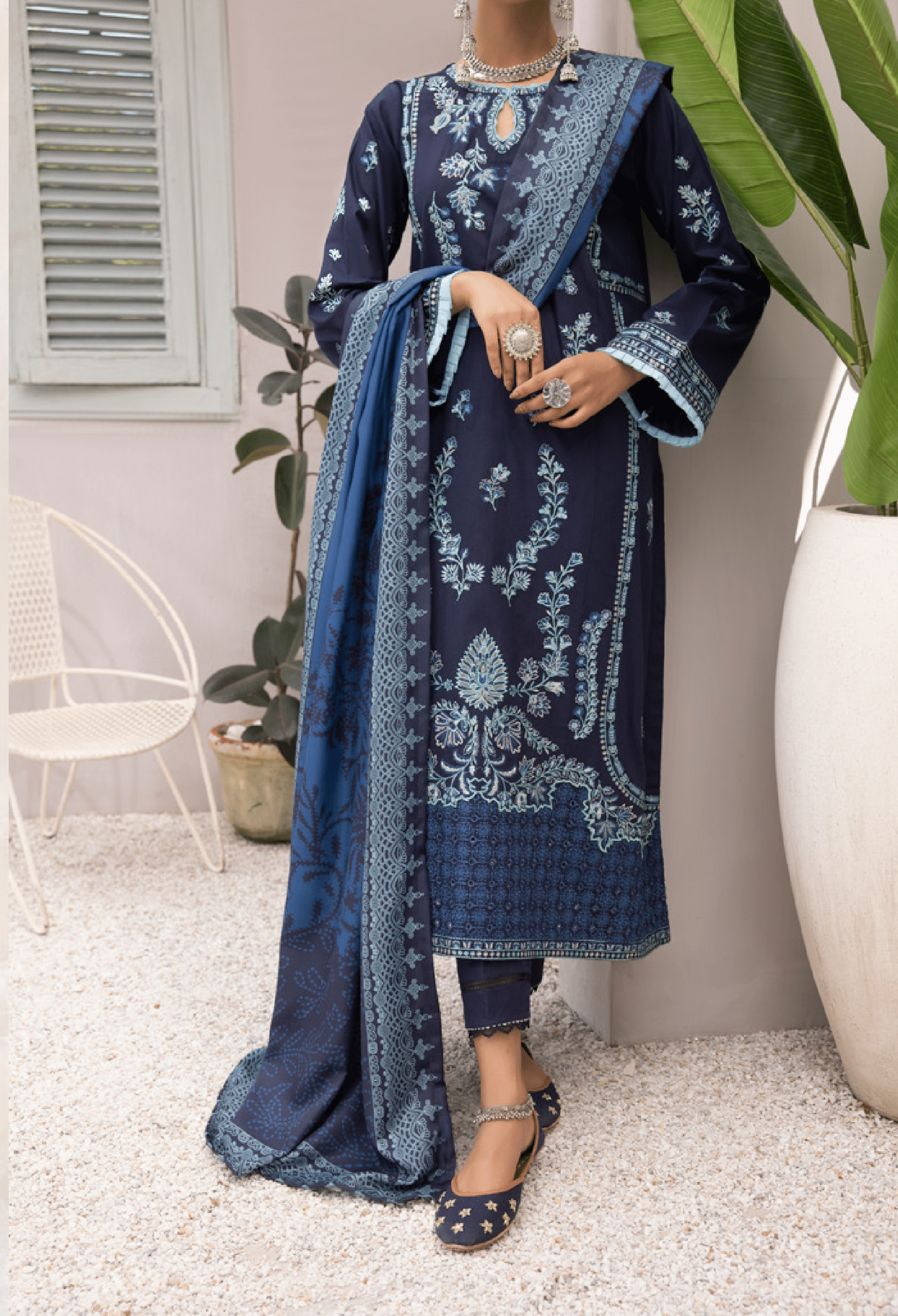 3-Piece Embroidered Dhanak Dress with Pashmina Silk Shawl