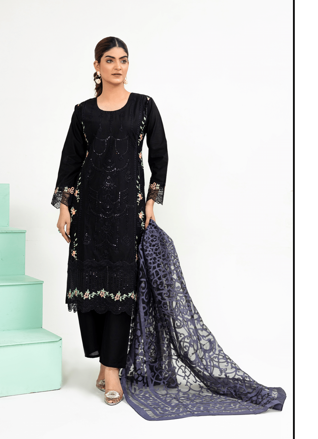 Black|Chikankari Embroidered Lawn 3Pc dress - Rangz