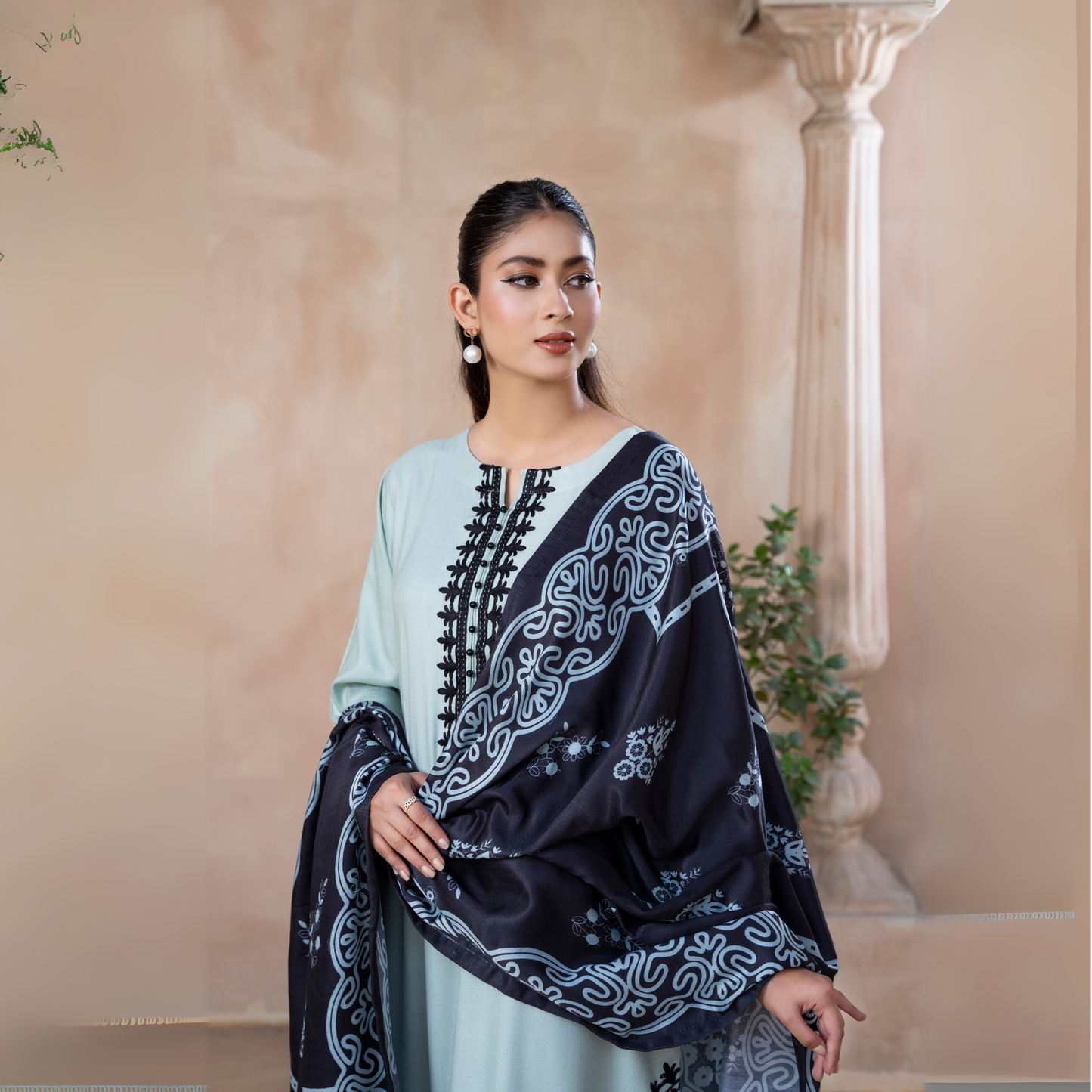 3 Pc Embroidered Dhanak Ready to Wear Dress - Raniya.h  | UMRAH0501