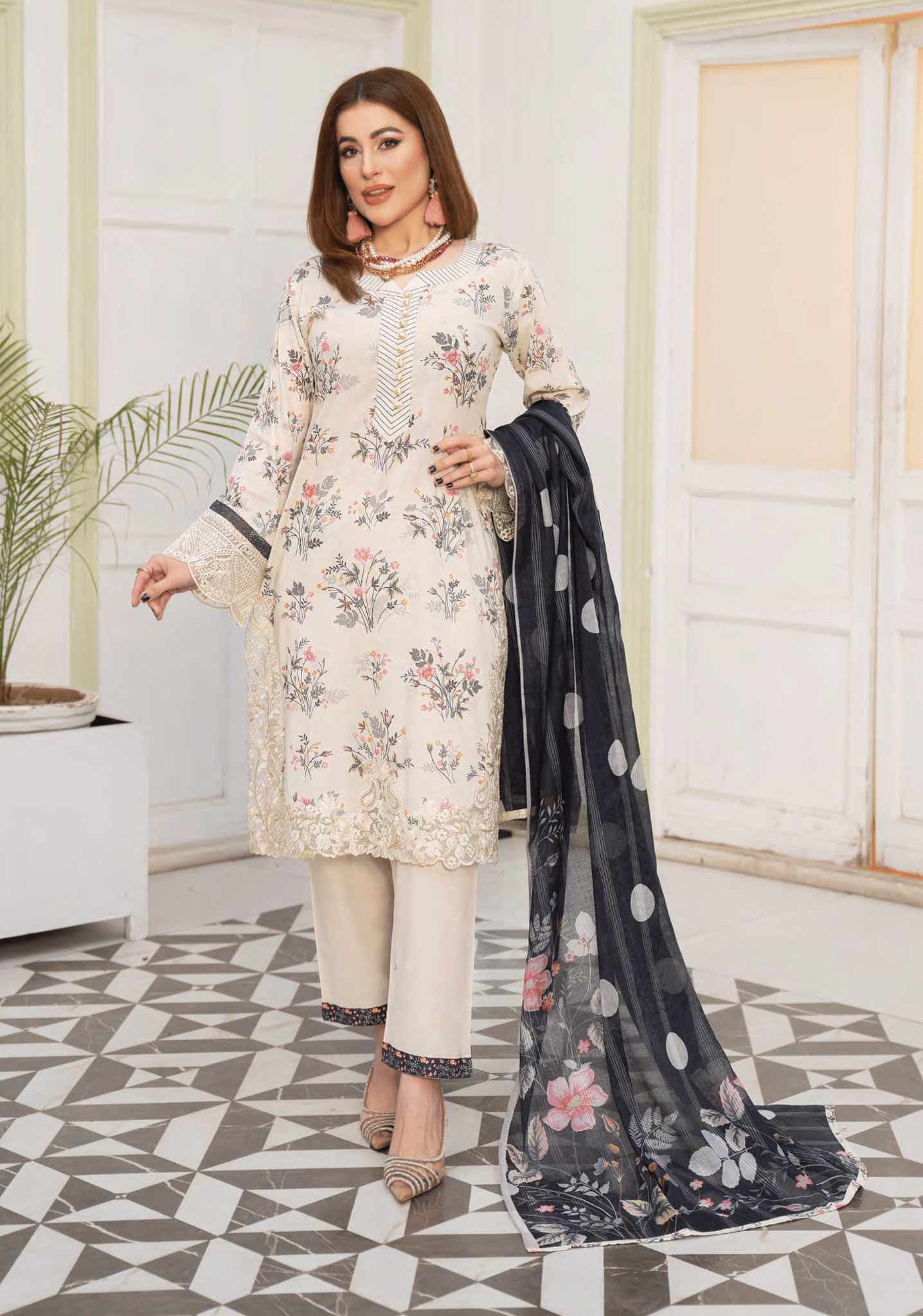 MSL01-3 Pc Digital Printed Embroidered Airjet Lawn Suit - MUNIRA