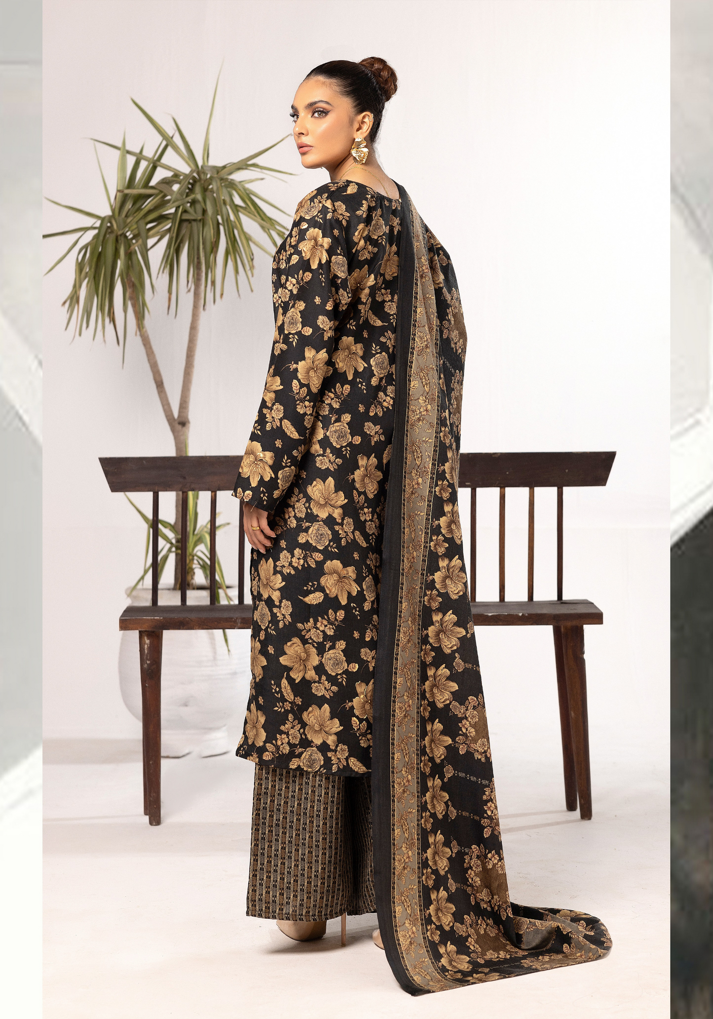 Black | Printed Linen Salwar Kameez & Dupatta | 3 Pc | Ready-to-wear | Simrans