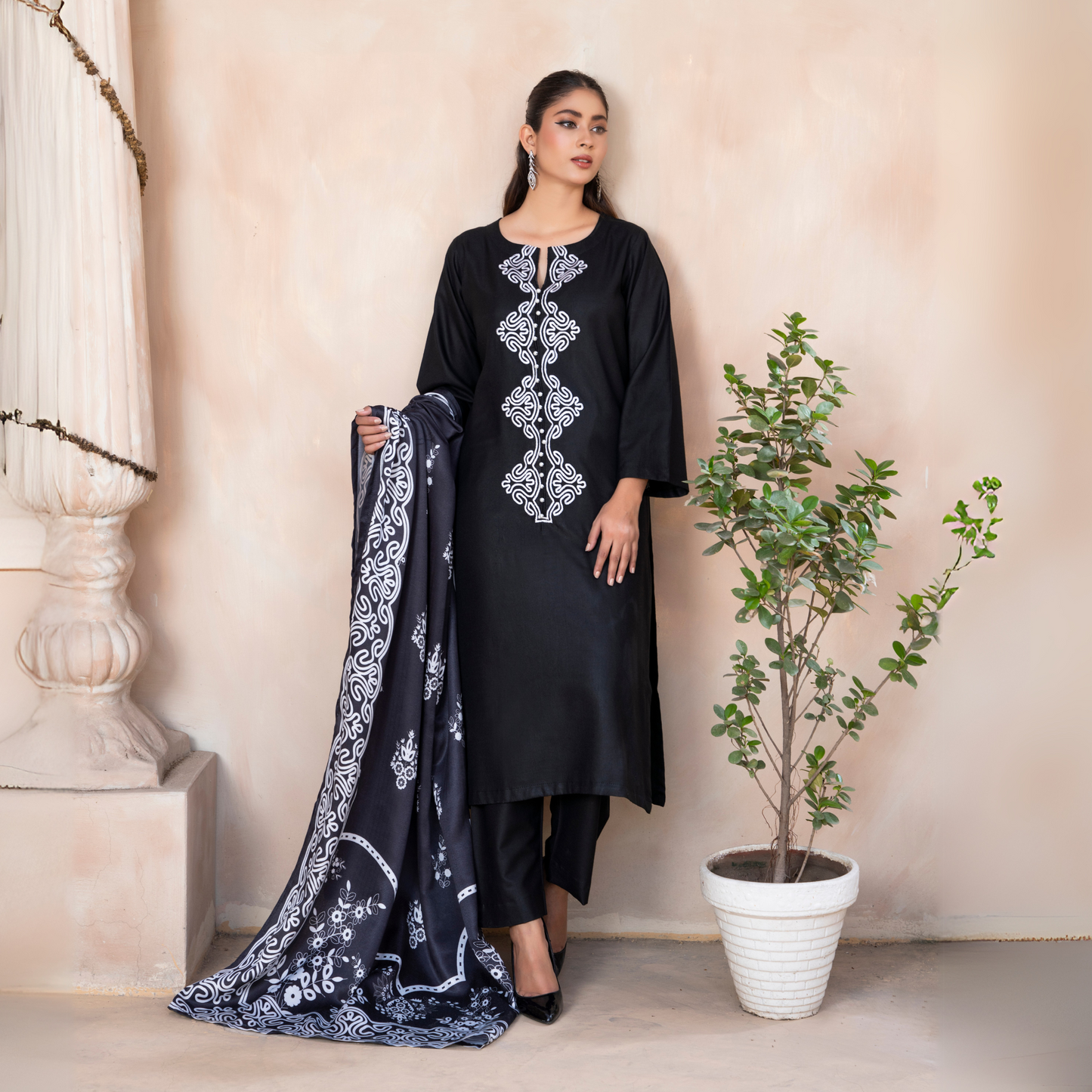 3 Pc Embroidered Dhanak Ready to Wear Dress - Raniya.h  | UMRAH0501