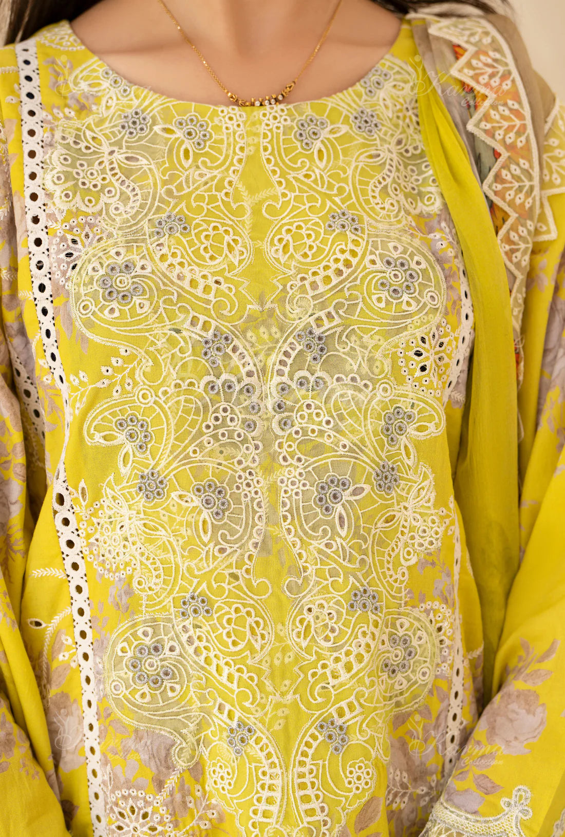 (YELLOW) Printed Chikenkari Cotton Lawn 3 Pc - Karma Collection