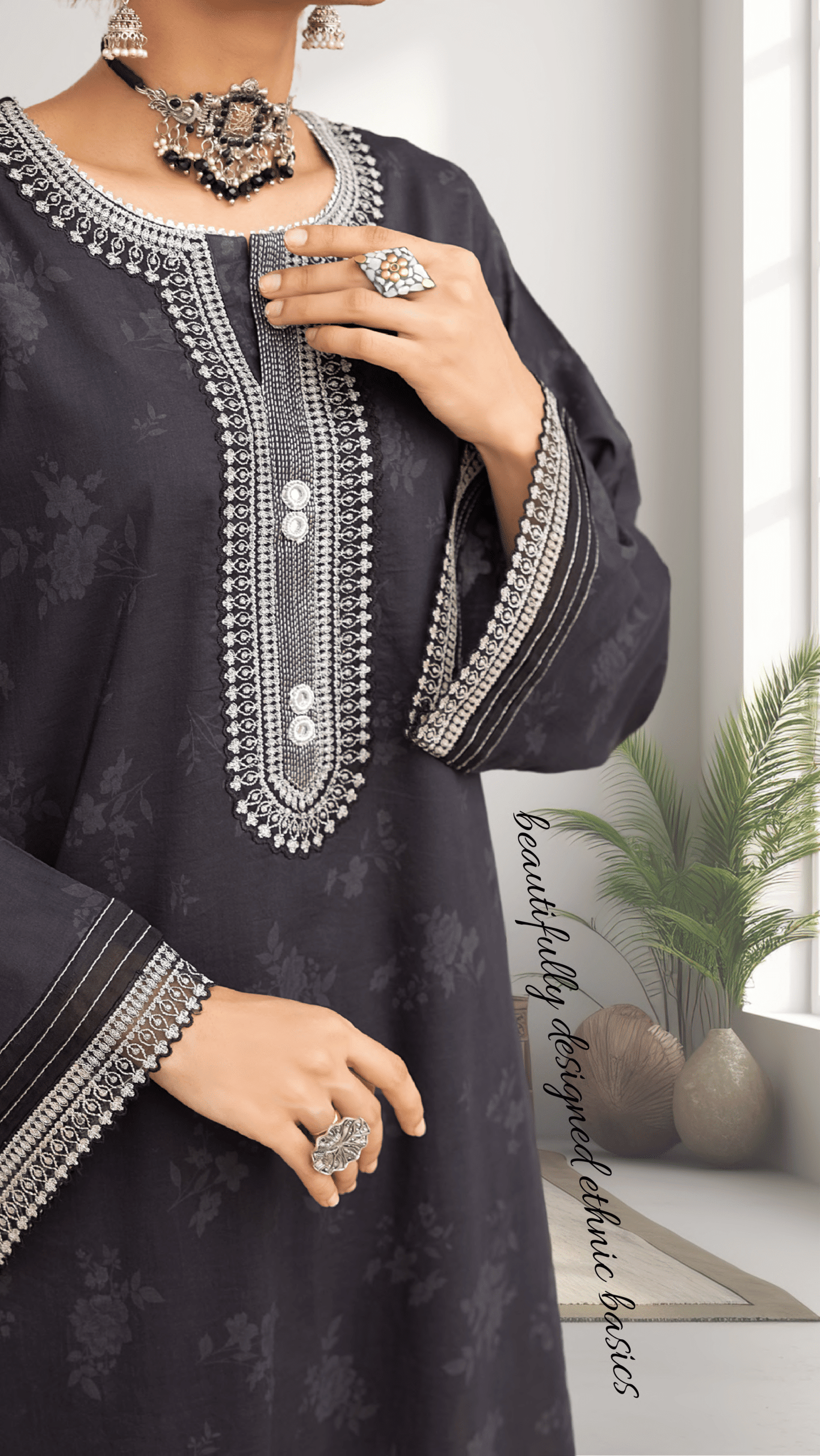 Black 2 Pc Embroidered Printed Cotton Lawn Solid Outfit - Casuallite