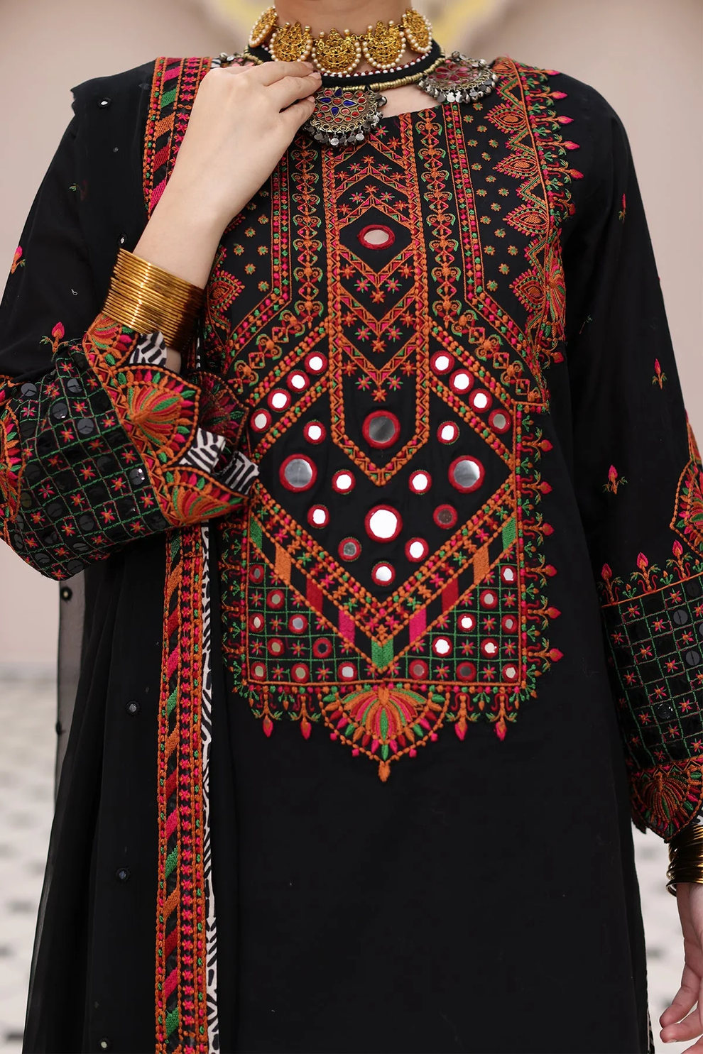 3 Pc Embroidered Cotton Salwar Kameez With Chiffon Dupatta|