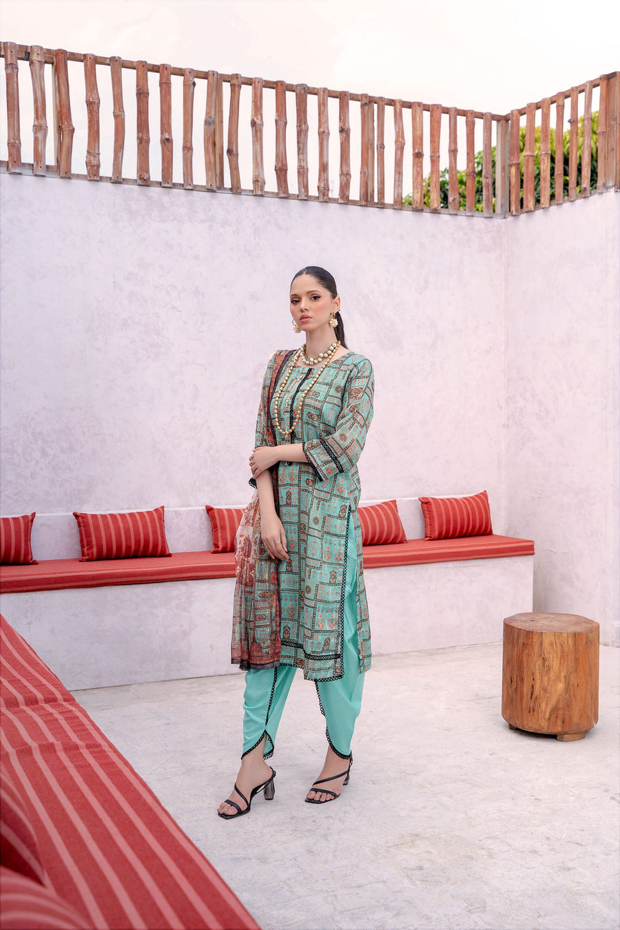 3 - PIECE DIGITAL PRINTED LAWN DRESS - RANIYA.H