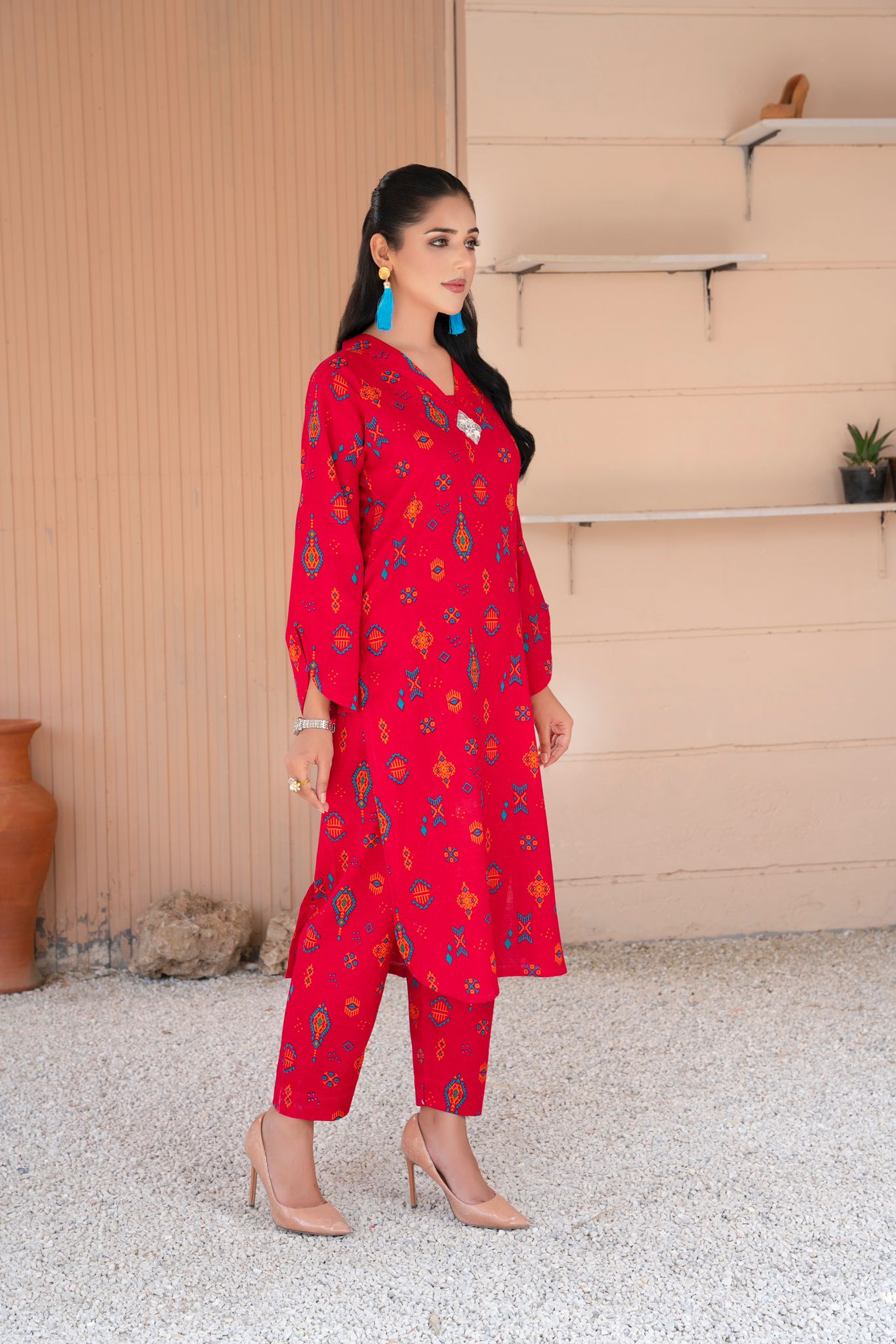 2- Piece Stitched Slub khaddar Outfit By RANIYA.H