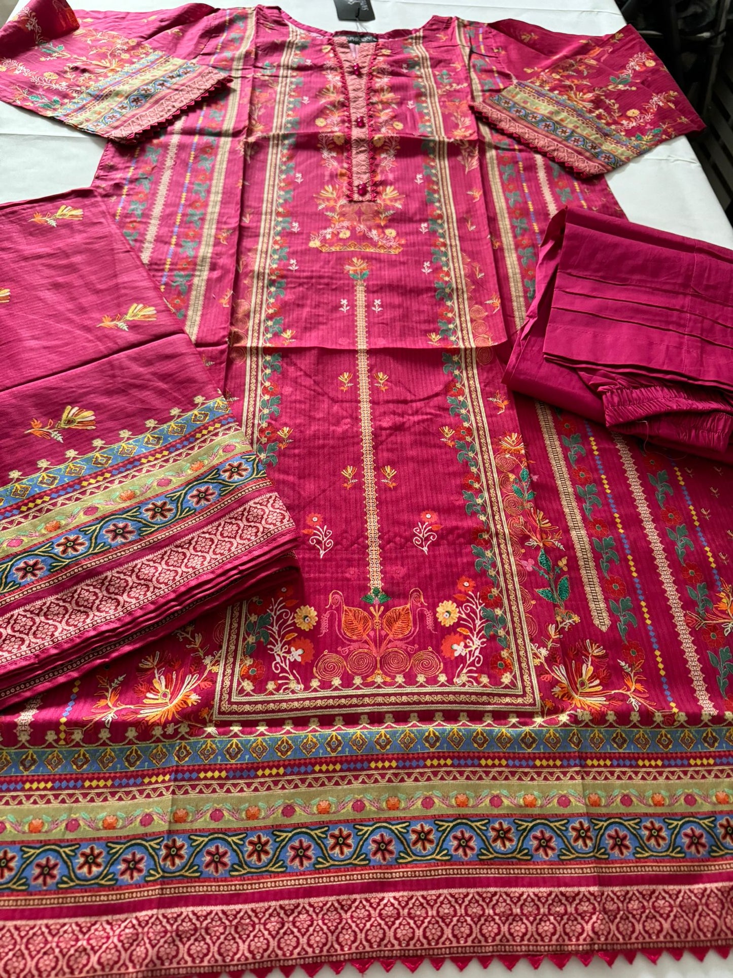 Hot Pink 3 Pc Ready to wear Printed Lawn Dress - Saphron