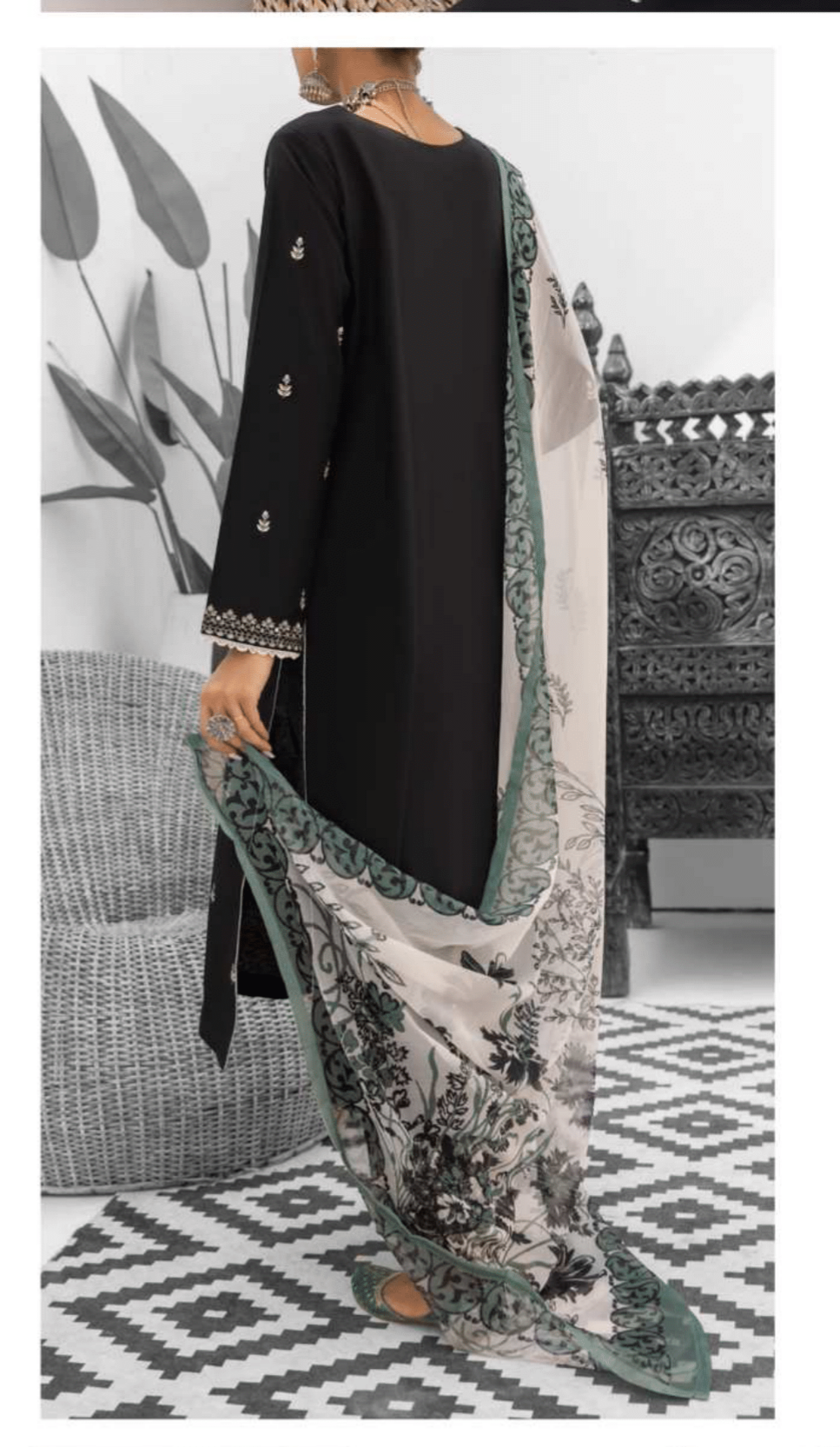 Black 3 Pc Embroidered Cotton Lawn Dress - Casuallite