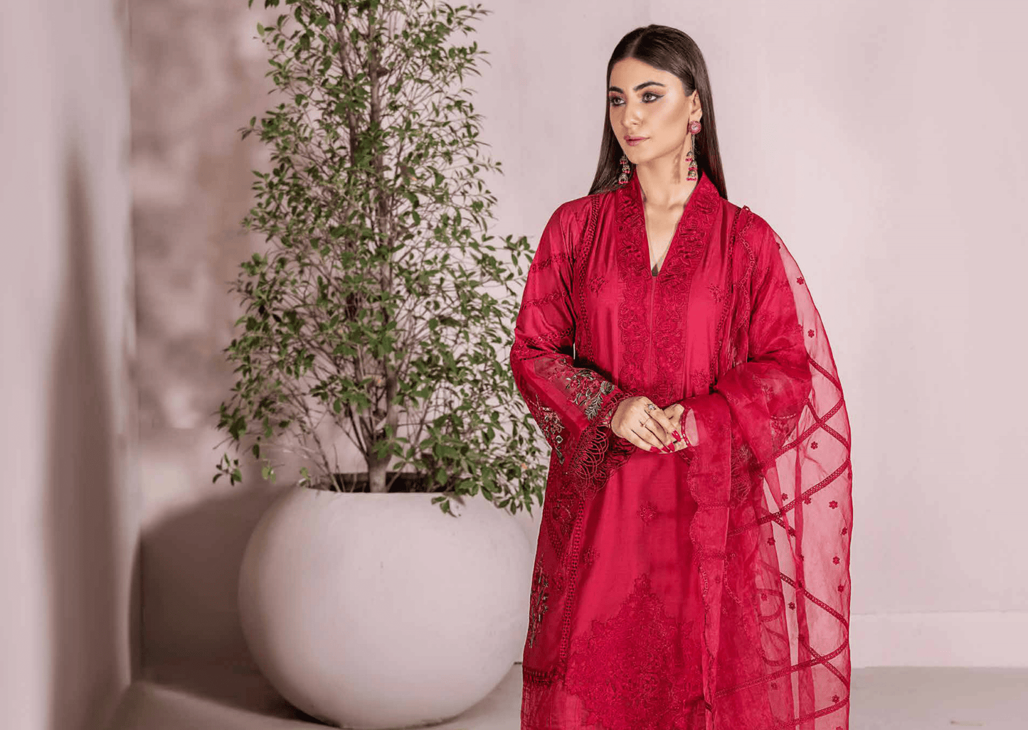 3-Piece Embroiderd Digital Printed Linen Collection-MUNIRA