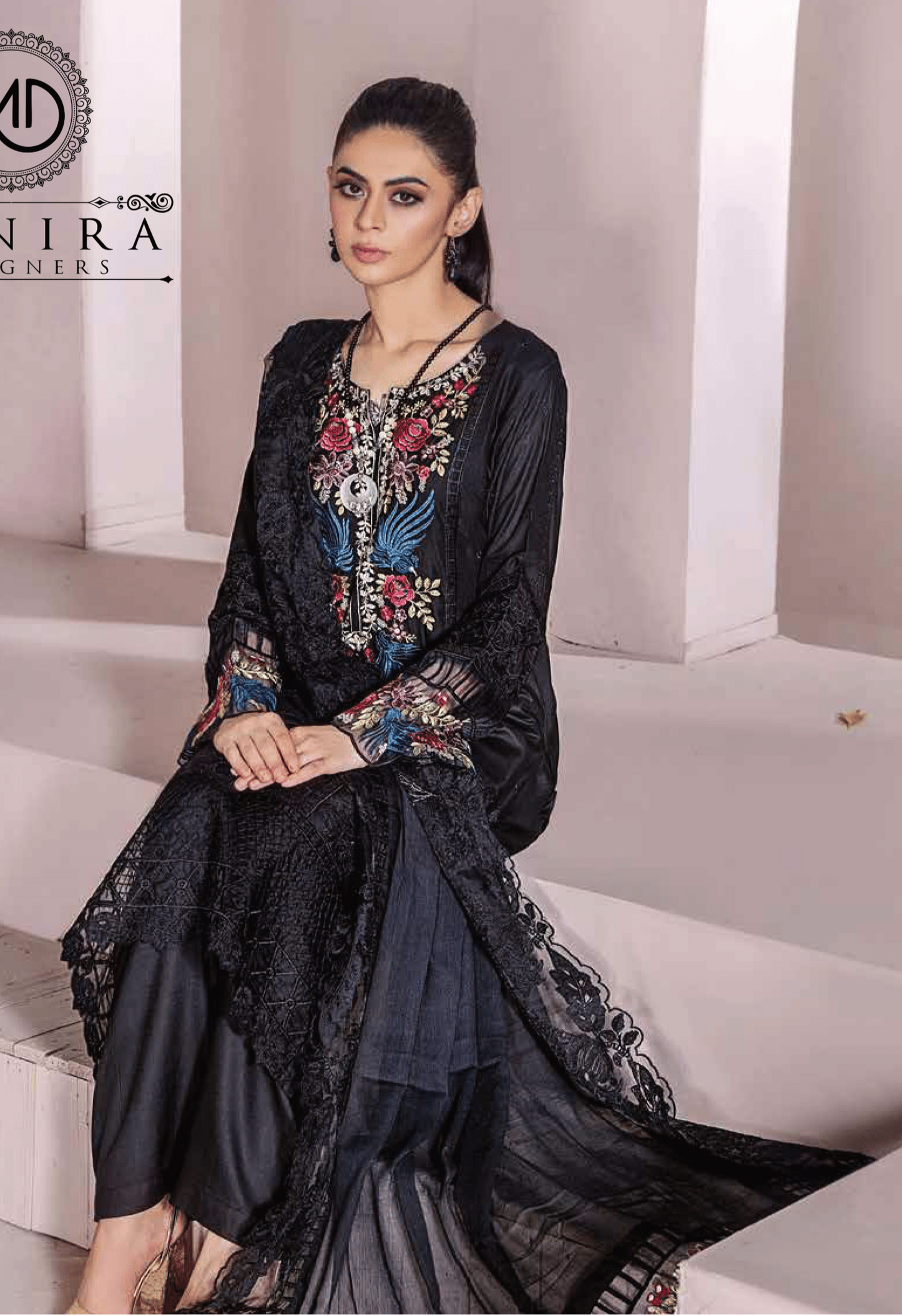 3-Piece Embroiderd Digital Printed Linen Collection-MUNIRA