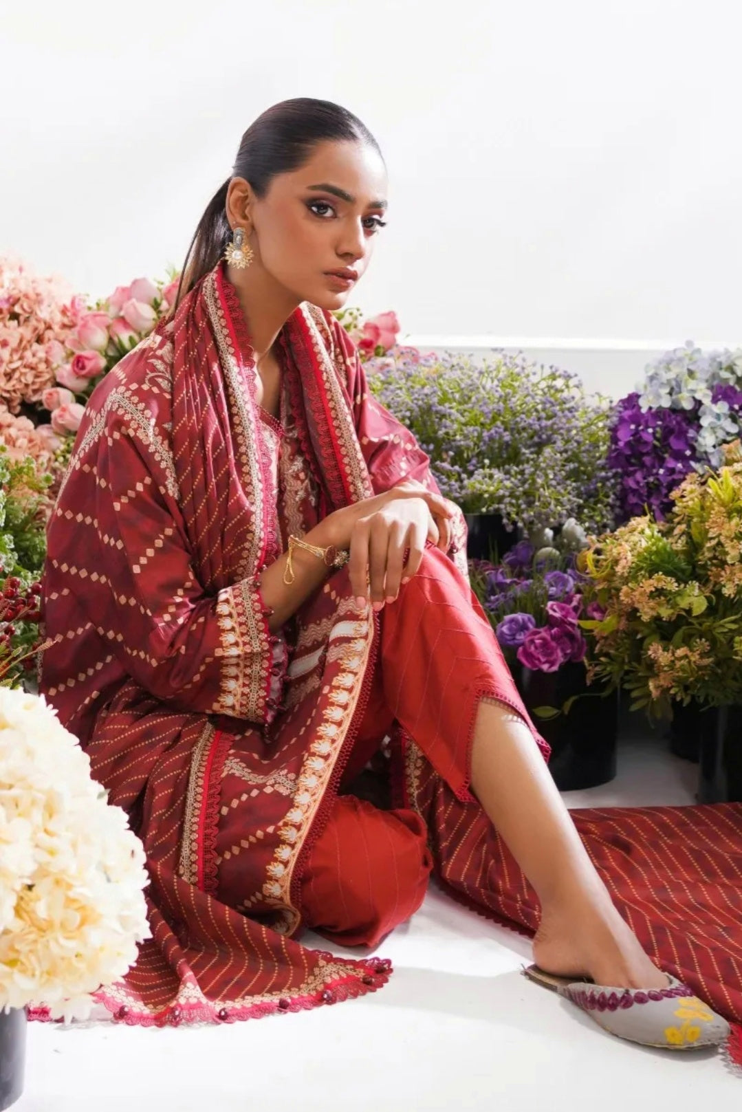 Mahay by Sana Safinaz Stitched 3 Piece Summer Lawn Collection 2023