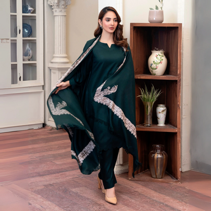 3 Pc Dhanak Dress with Embroidered Shawl | Winter Collection | Raniya.h | UMRAH01101