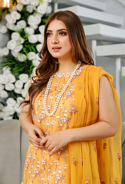 YELLOW 3 PIECE PRINTED KAMEEZ WITH EMBROIDERED CHIFFON DUPPATA